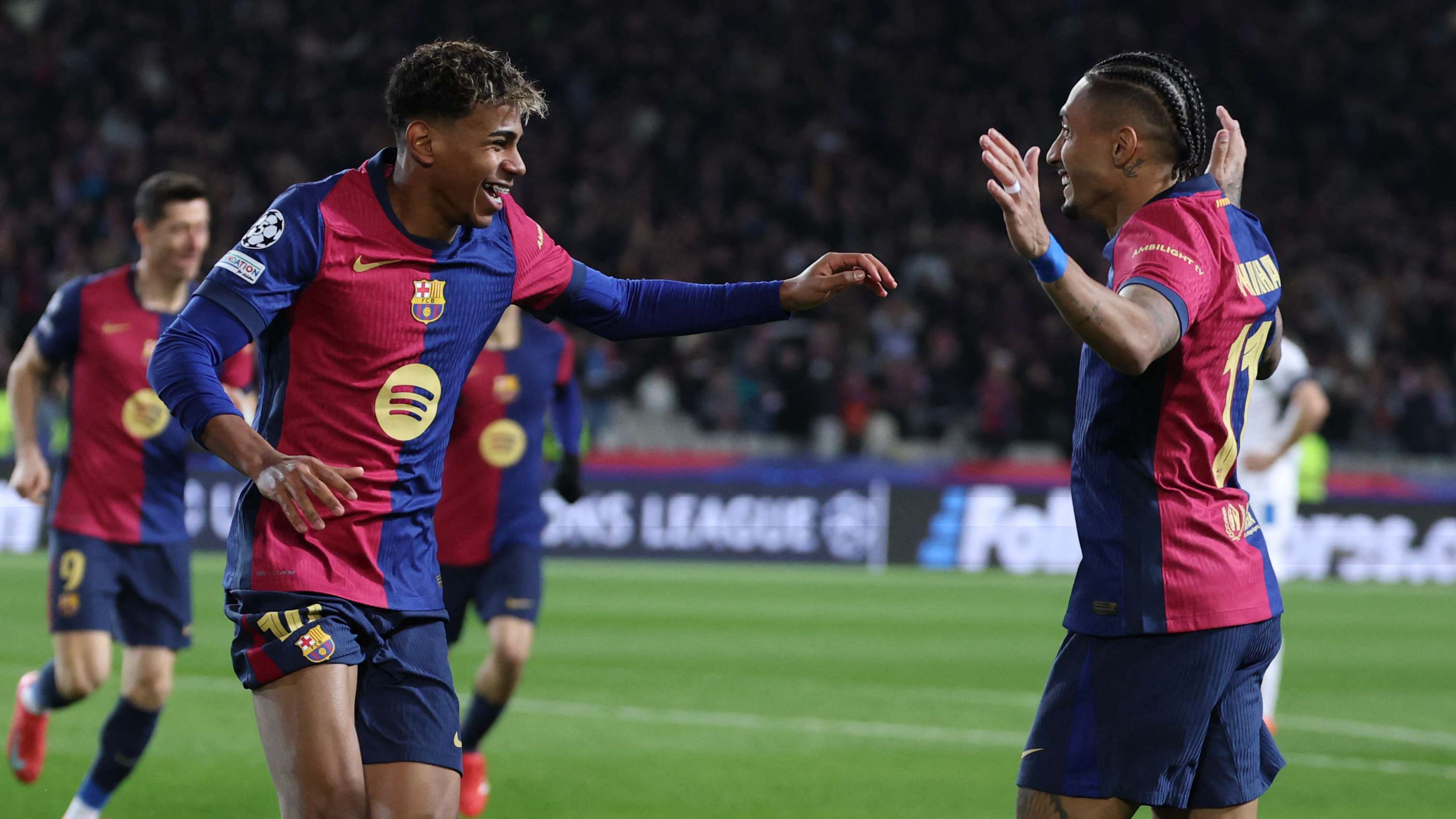 锋线和中场 锋线和中场